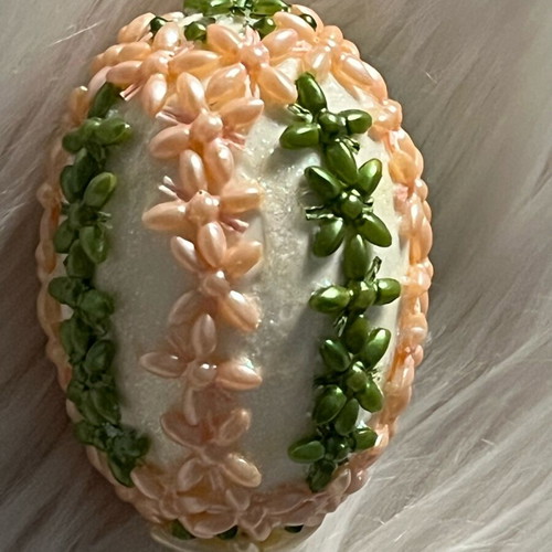 Easter egg used handmade with crochet and beads
