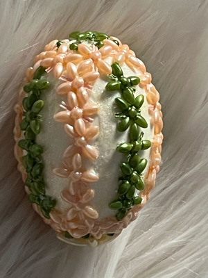 Easter egg used handmade with crochet and beads