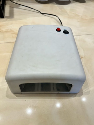 UV lamp used with timer