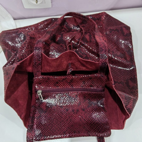 Vintage leather bag new, never worn