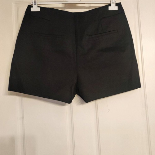 Zara shorts black like new, size L