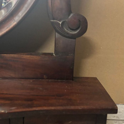 Victorian wooden tabletop mirror like new, mahogany
