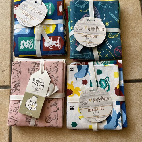 Fat Quarters υλικό καινούργιο, 15 τεμάχια με θέμα Harry Potter και Winnie the Pooh