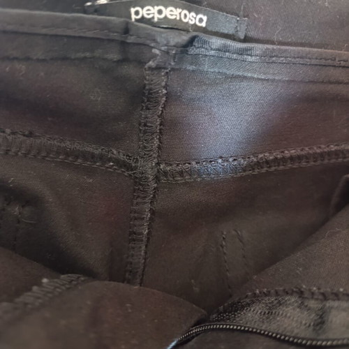 Pepe Rosa women's black crop pants