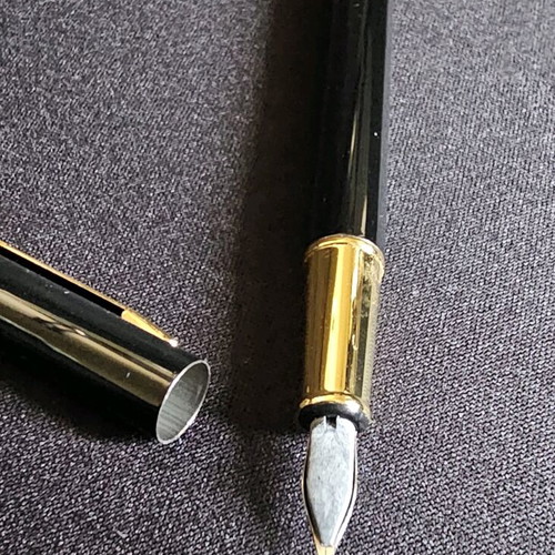 Pen new, 13.5 cm length