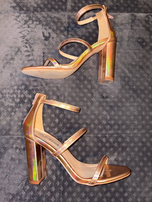 Amelia high heels like new, size 38, pink gold