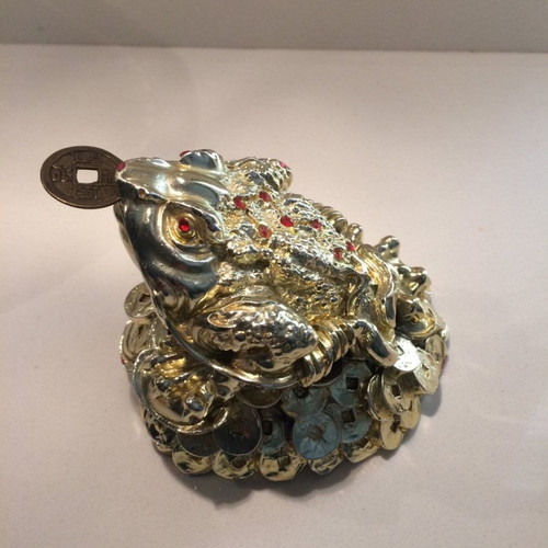 Golden Money Toad new 12 cm on pile of coins