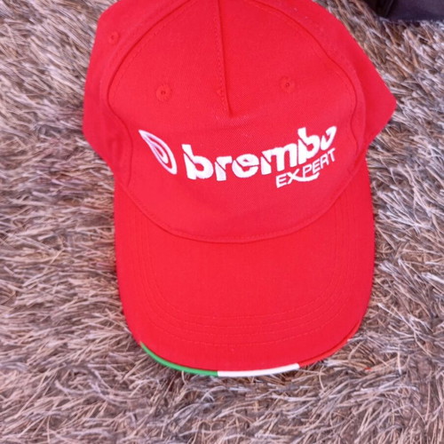 Brembo set new with bag, cap, keychains and pen