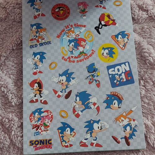 Sega Sonic The Hedgehog stickers new, pack of 200