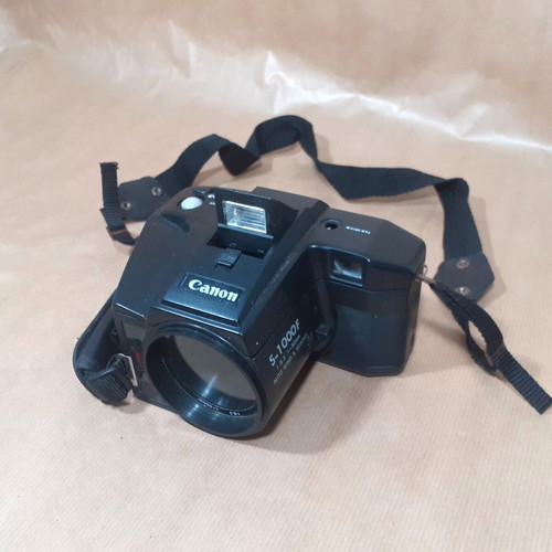 Canon S-1000F 50mm f/6.3 camera used for parts or repair