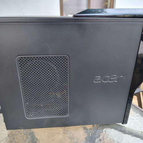 Acer Aspire desktop PC with 480GB SSD and 4GB RAM, Windows 10 & Office