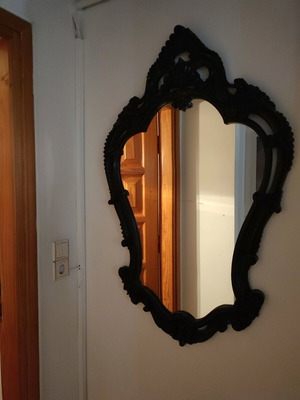 Καθρέφτης Baroque mirror σαν καινούργιο με περίτεχνο ξύλινο πλαίσιο