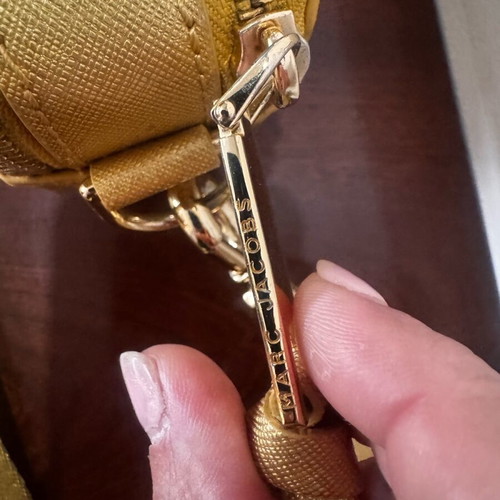 Marc Jacobs crossbody bag like new, gold