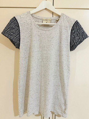 Maison Scotch cotton short-sleeve T-shirt like new, XS S, white and black