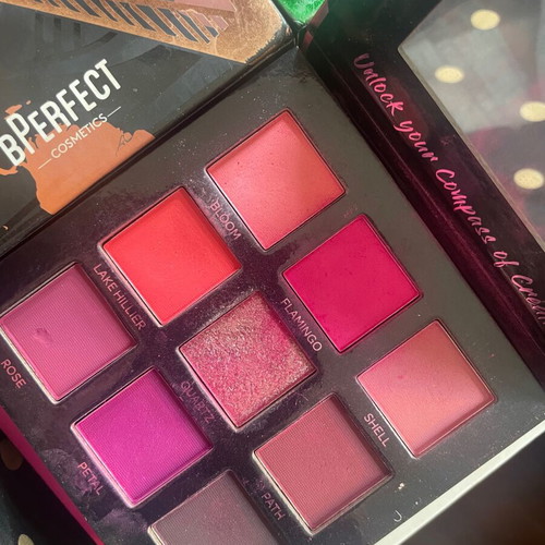 Bperfect Compass of Creativity eyeshadow palette new, sealed