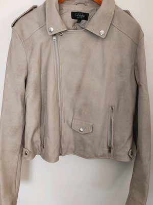 Leather jacket like new, beige gray light color, XXL
