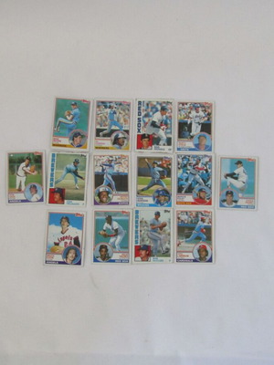 Baseball Topps collectible cards 1983 like new, 14 cards