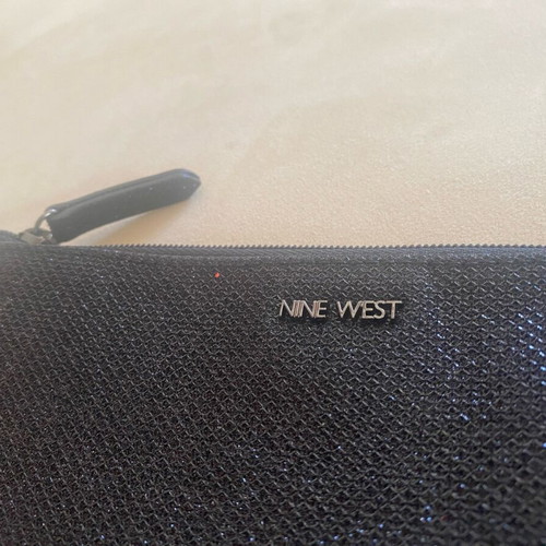 Nine West black wristlet bag like new