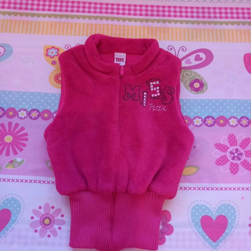 Pink sleeveless vest like new for ages 5-6