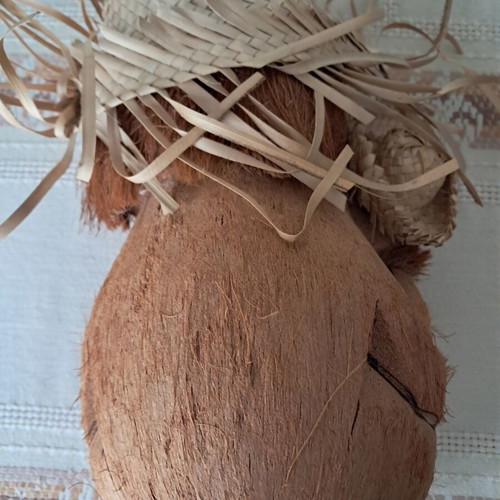 Handmade African Sculpture Mother with Child from Coconut shell like new