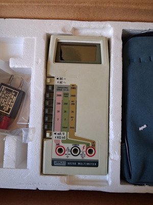 Fluke 8020A ψηφιακό πολύμετρο μεταχειρισμένο με θήκη και αξεσουάρ