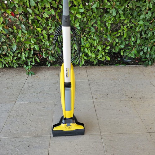 Karcher FC5 Hard Floor Cleaning Machine - Yellow. Thessaloniki Area