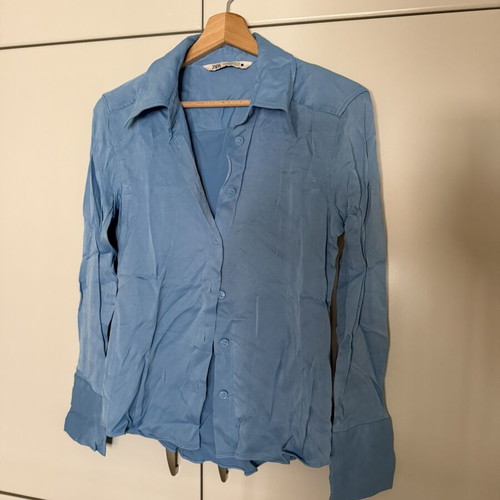 Zara shirt size M like new, blue turquoise satin look