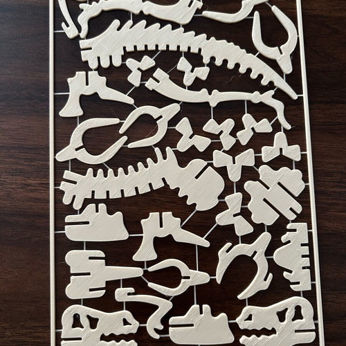 Dinosaur puzzle like new, 29 pieces, 15 cm height