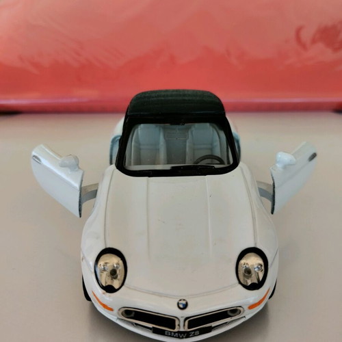 BMW Z8 convertible toy car collectible like new