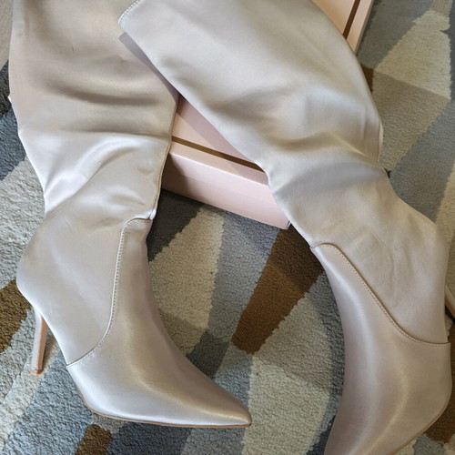 Satin boots new, cream color, size 39
