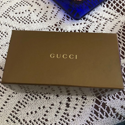 Gucci bamboo sunglasses like new, blue