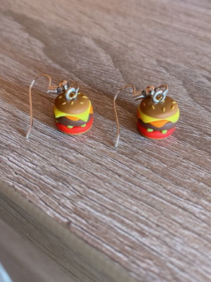 Σκουλαρίκια burger χειροποίητα, πολύχρωμα, από πηλό