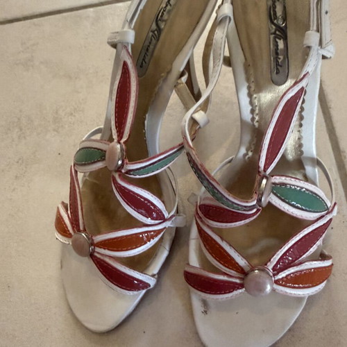 Debora Almeida white summer sandals size 39 used