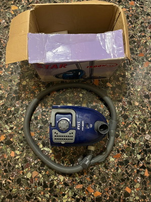 Ηλεκτρική σκούπα STAR 1400W Max σαν καινούργια
