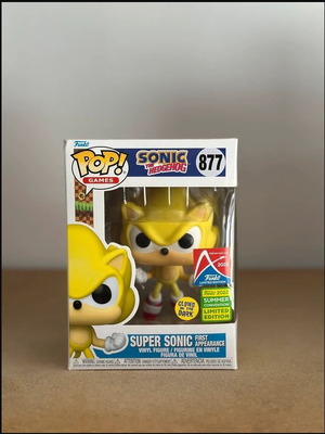 Funko Pop Super Sonic 877 new