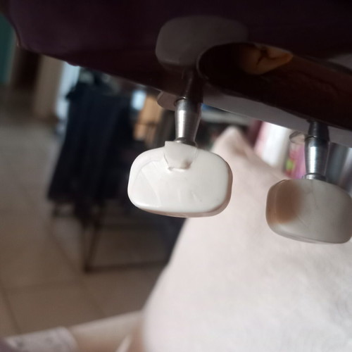 Guitar 3/4 used with damage on one tuning key