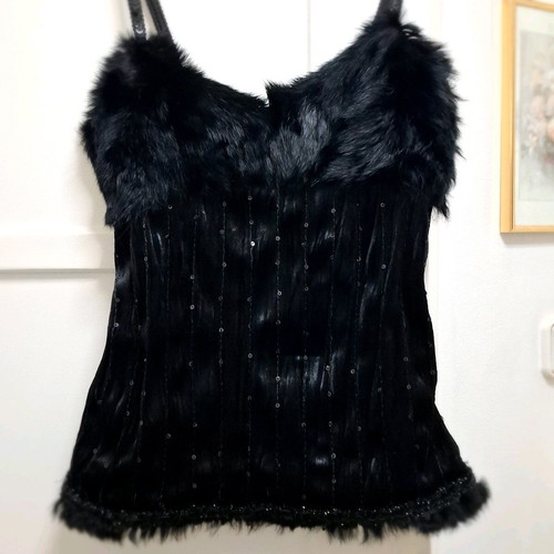 Top with natural fur and black sequins, size M like new
