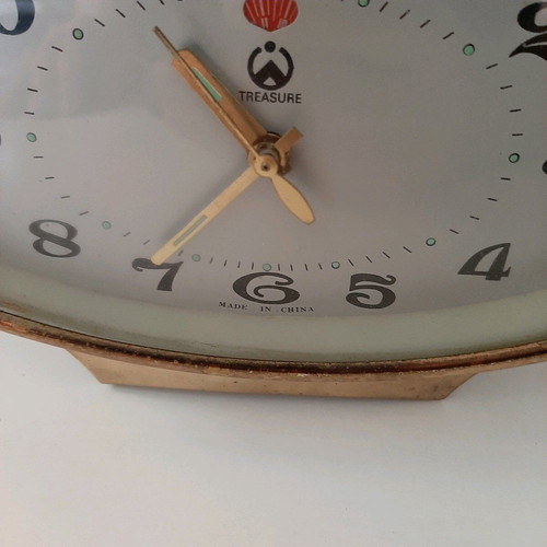 Tresure vintage clock used, wind-up from the 1960s