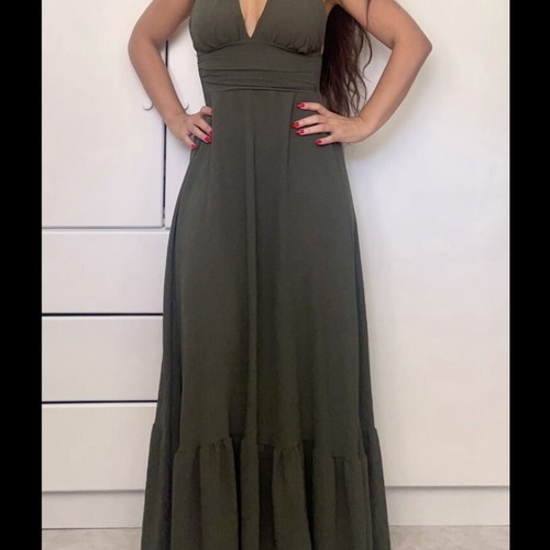 Maxi dress khaki with open back