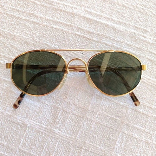 Vintage 90s Sunglasses new, UV 400 protection, Italy design