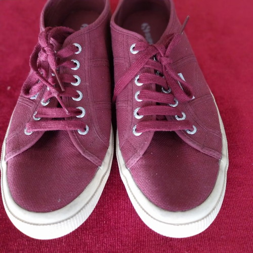 Superga men's sneakers size 44 like new, burgundy