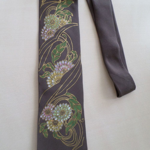 Vintage silk tie with handmade embossed painted designs like new
