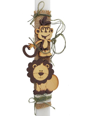 Easter candle new with wooden animals