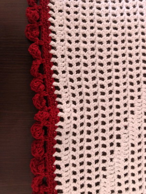 Τραπεζομάντηλο χειροποίητο καινούργιο, άσπρο με μπορντό 173x95