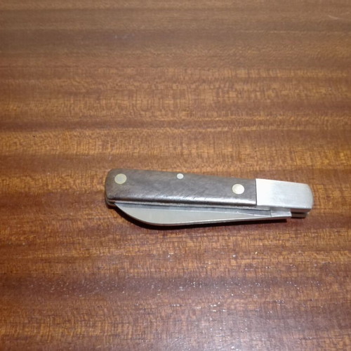 Traditional folding knife like new from DeAgostini collection