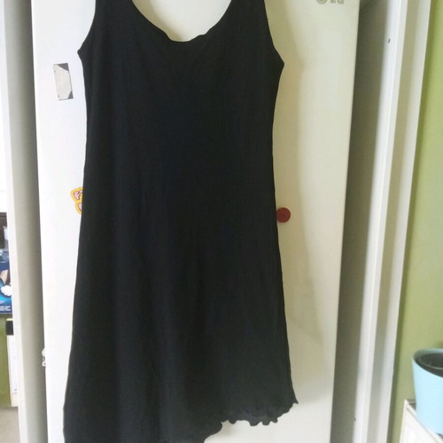 Dress with asymmetric hem like new, size M