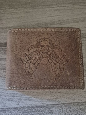 Leather Fox men's wallet new with skull design and RFID protection