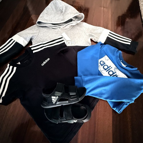 Adidas boys' set used, pack of 30, size 4-5 years, sandals 27