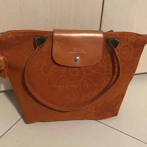 Longchamp orange tote bag shoulder used, soft velvet texture