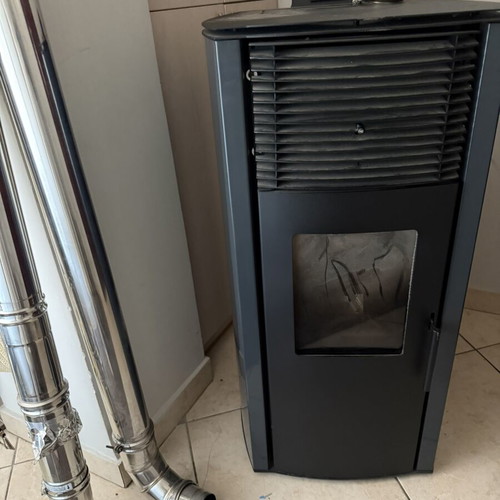 Pellet stove like new for home and professional heating